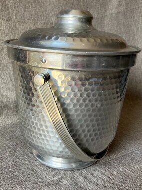 Vtg Italy 1950's Hammered Aluminum Ice Bucket MCM Barware Silver Tone B503 with